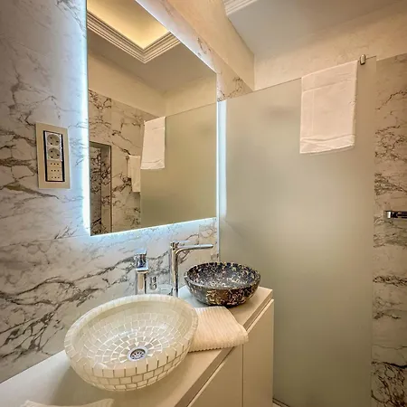 شقة Djuras In The Center Of *